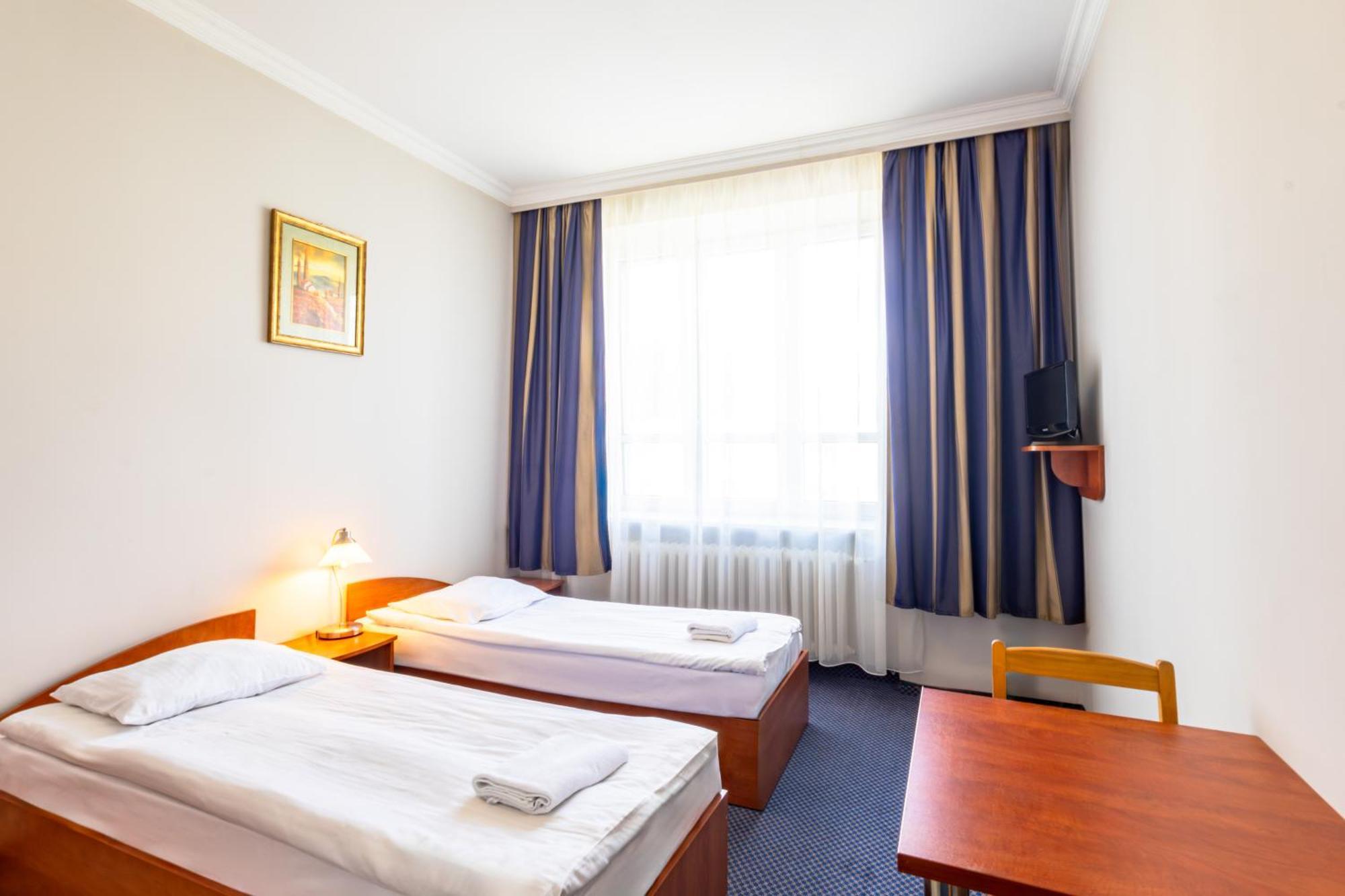Noclegi Stadion Bed & Breakfast Warsaw Ngoại thất bức ảnh
