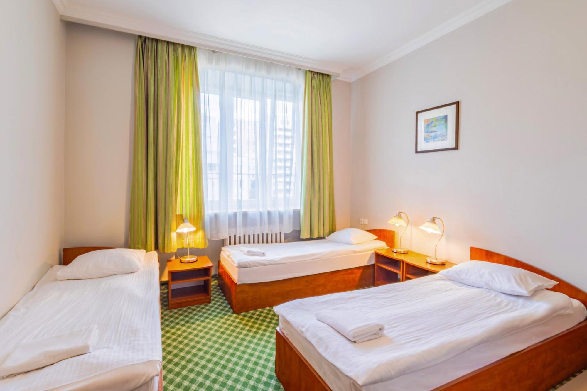 Noclegi Stadion Bed & Breakfast Warsaw Ngoại thất bức ảnh