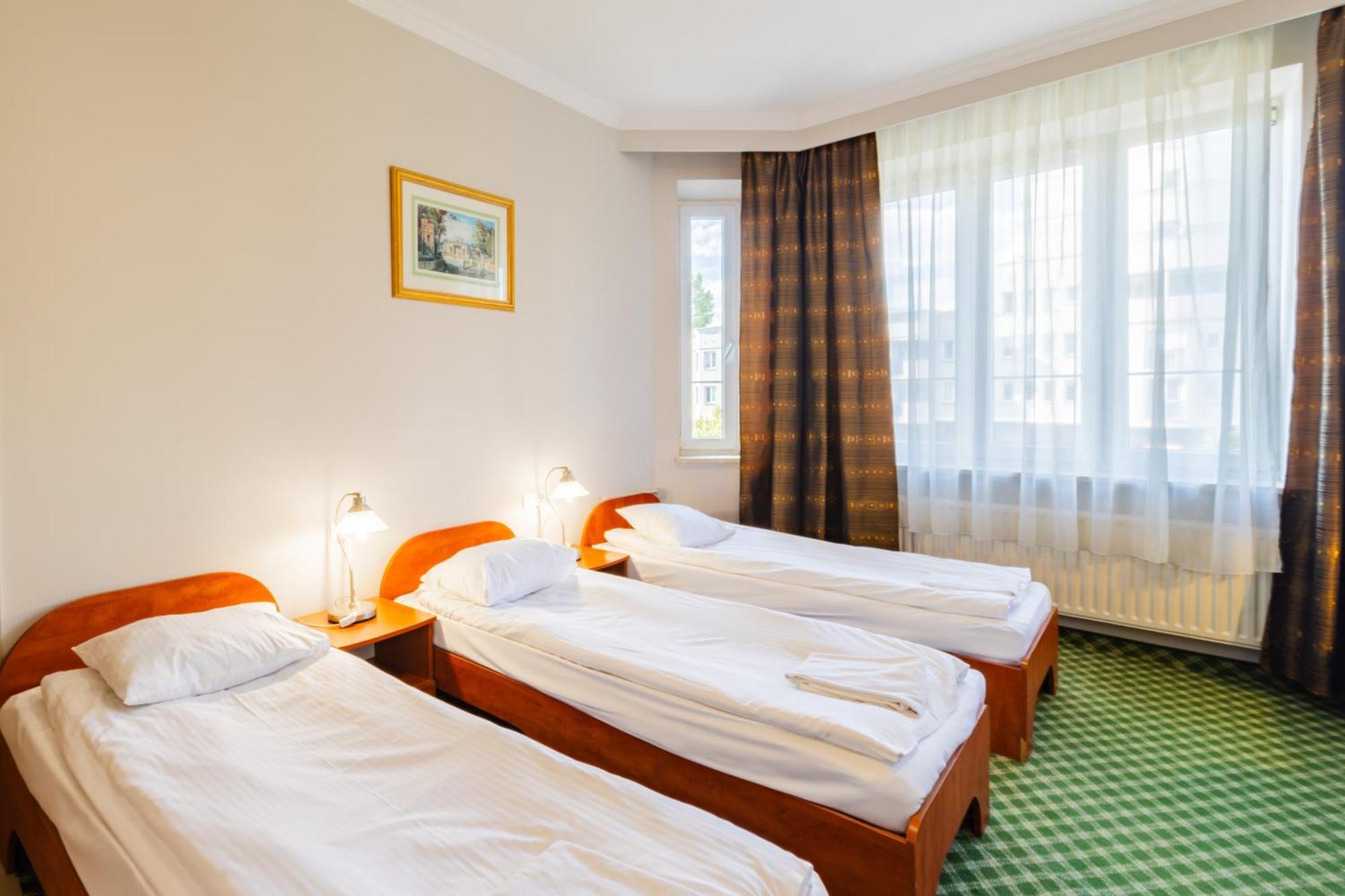 Noclegi Stadion Bed & Breakfast Warsaw Ngoại thất bức ảnh